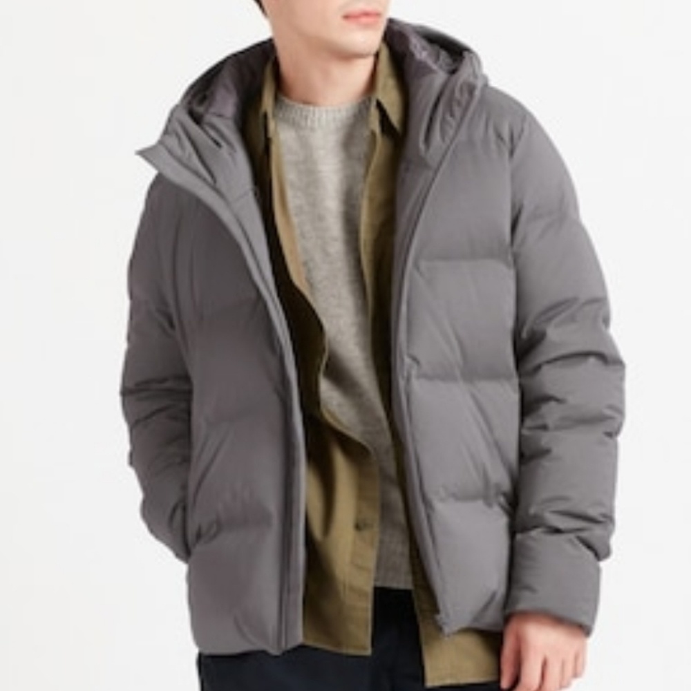 UNIQLO Men's Down Jacket Size Large